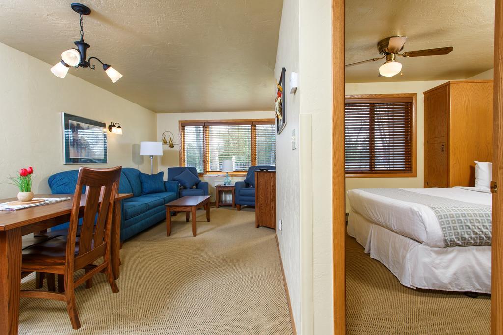 Waterbury Inn Ephraim Buitenkant foto